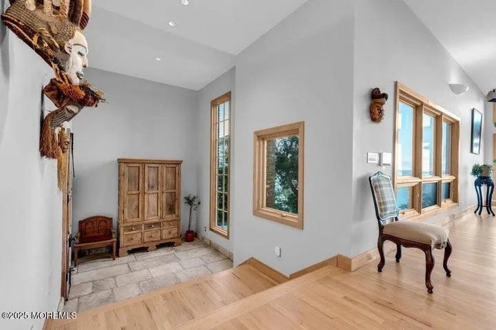 18 BELVIDERE RD Atlantic Highlands, NJ 07716