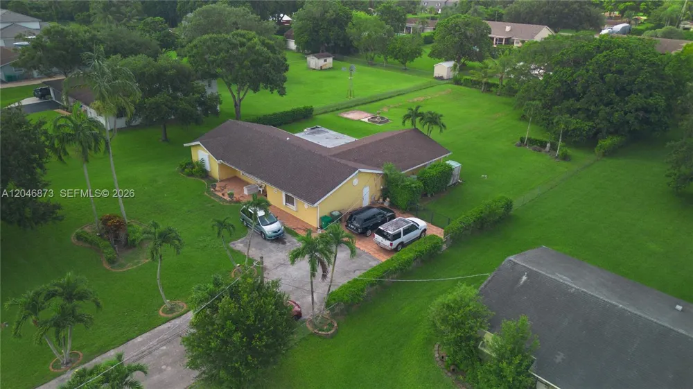 13450 SW 26th St Davie, FL 33325