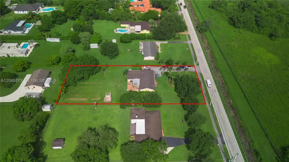 13450 SW 26th St Davie, FL 33325