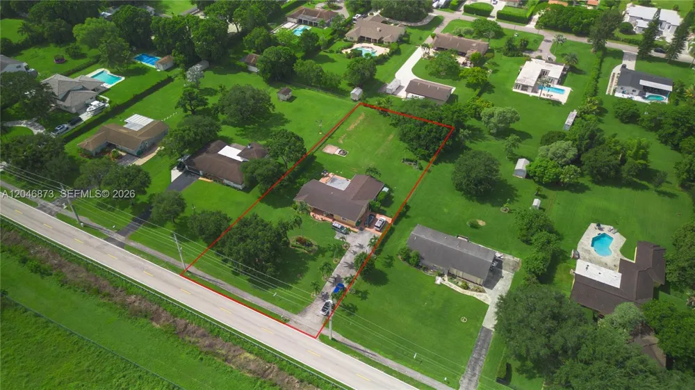 13450 SW 26th St Davie, FL 33325