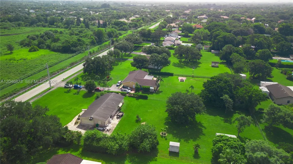 13450 SW 26th St Davie, FL 33325