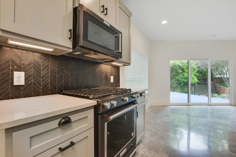 400 W Monroe Street #A Austin, TX 78704