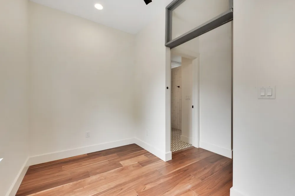 400 W Monroe Street #A Austin, TX 78704