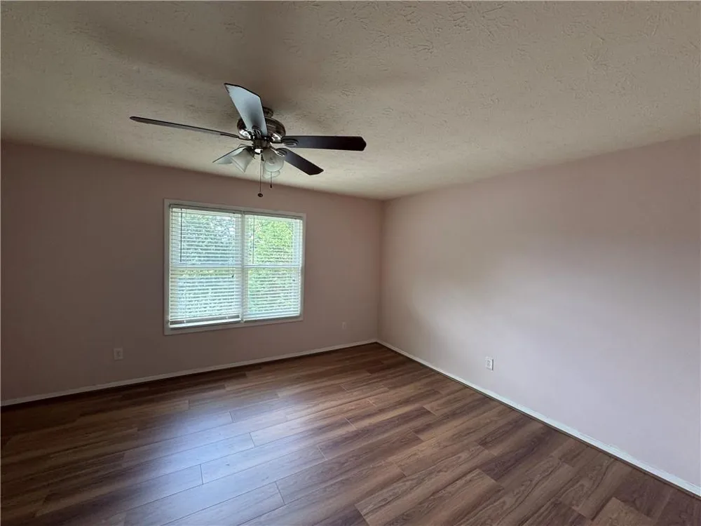 3102 Destin Circle #3102 Snellville, GA 30078