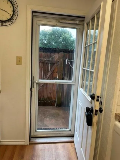 1300 Eagle Lake Road #3 Sealy, TX 77474