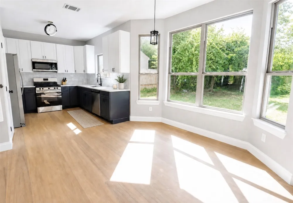 1309 Rambling Cove Cedar Park, TX 78613
