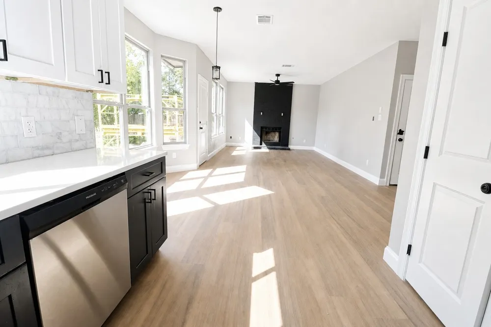1309 Rambling Cove Cedar Park, TX 78613