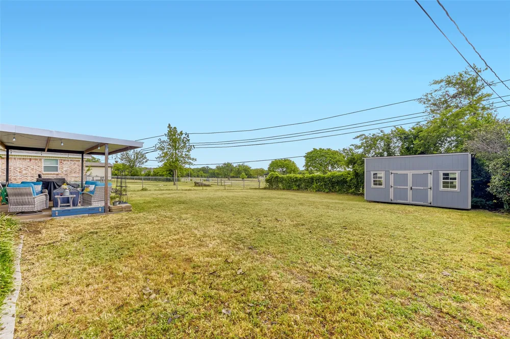 216 Prairie View Road Crowley, TX 76036