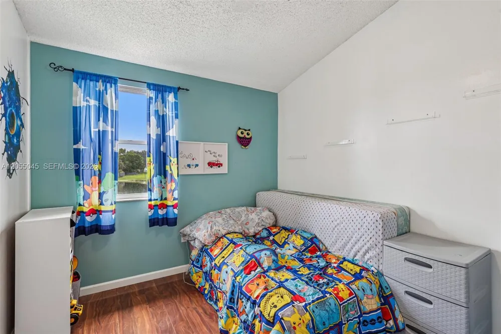 115 NW 108th Ave Pembroke Pines, FL 33026