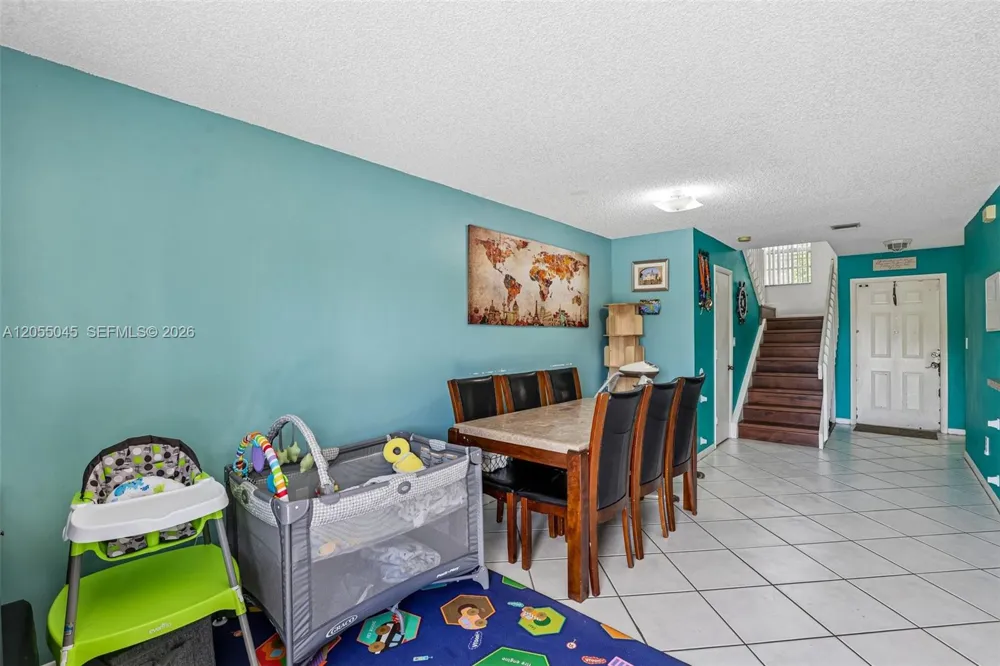 115 NW 108th Ave Pembroke Pines, FL 33026
