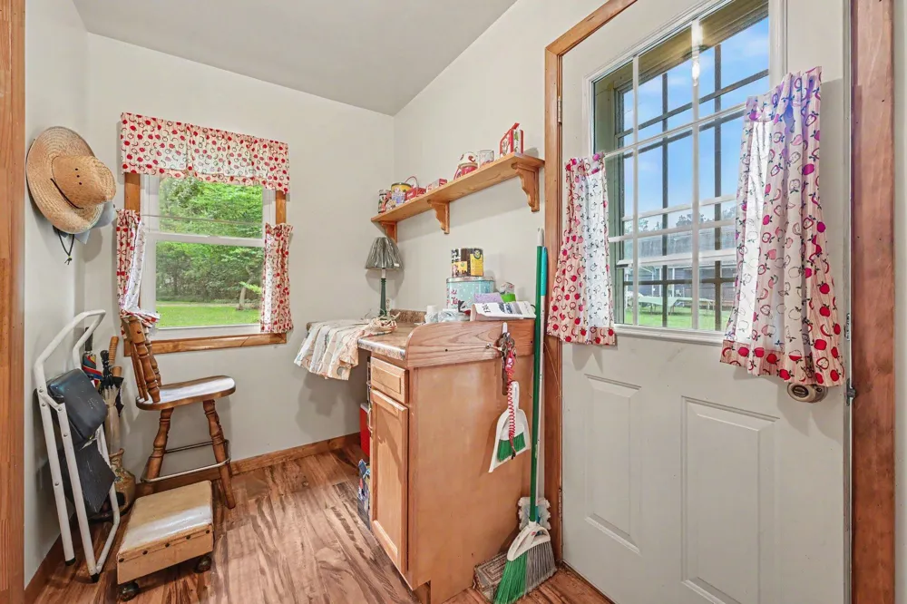 45296 15th Avenue Bloomingdale Township, MI 49026
