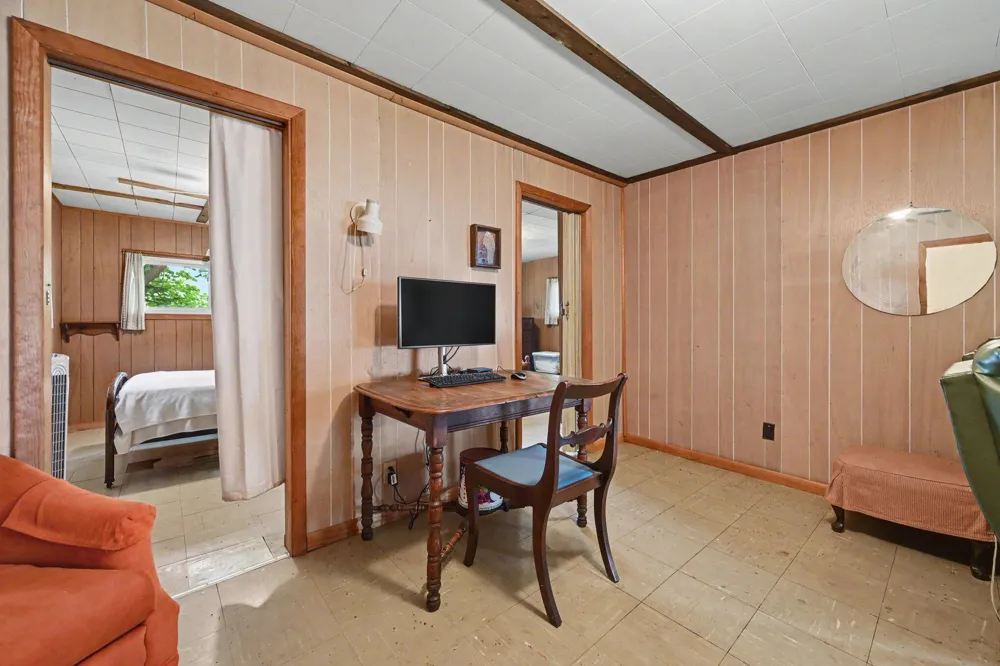 45296 15th Avenue Bloomingdale Township, MI 49026