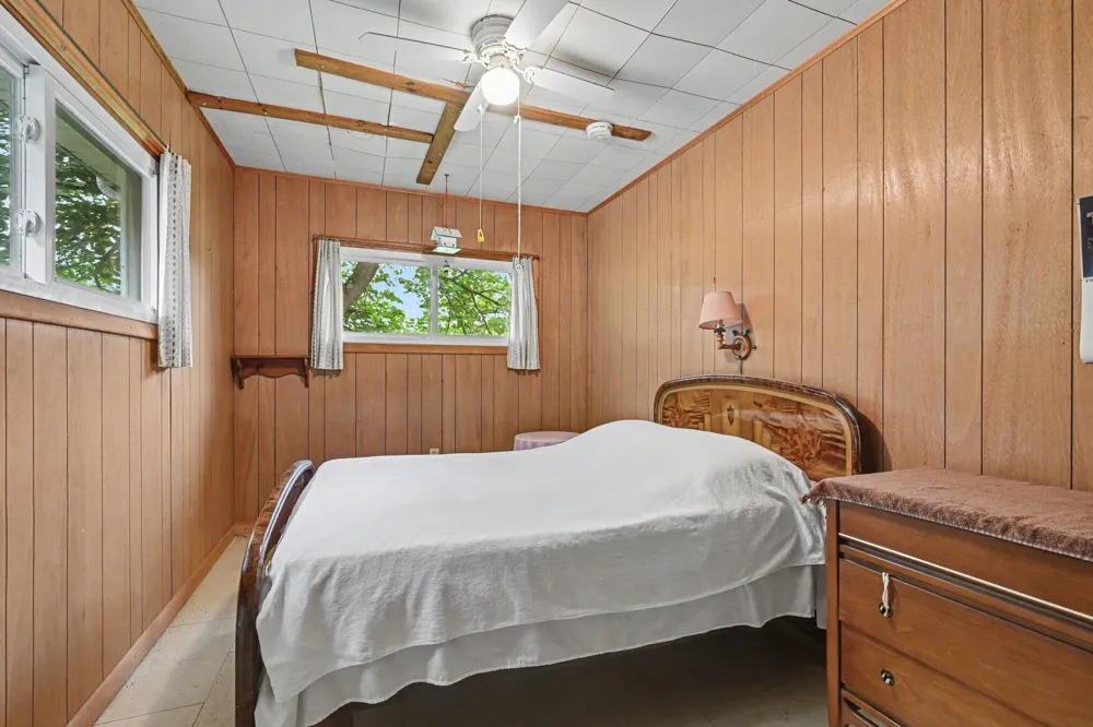 45296 15th Avenue Bloomingdale Township, MI 49026