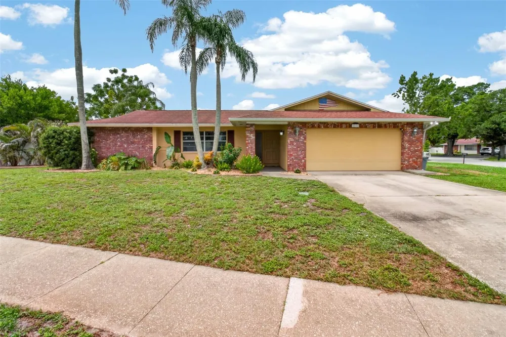 2221 COLONIAL DRIVE Dunedin, FL 34698