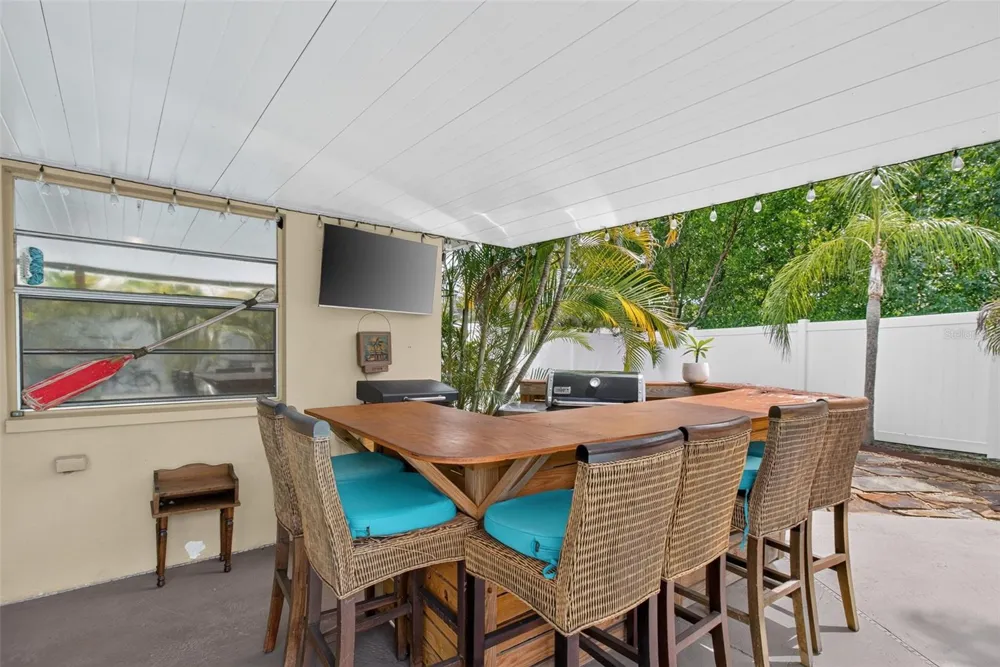 2221 COLONIAL DRIVE Dunedin, FL 34698