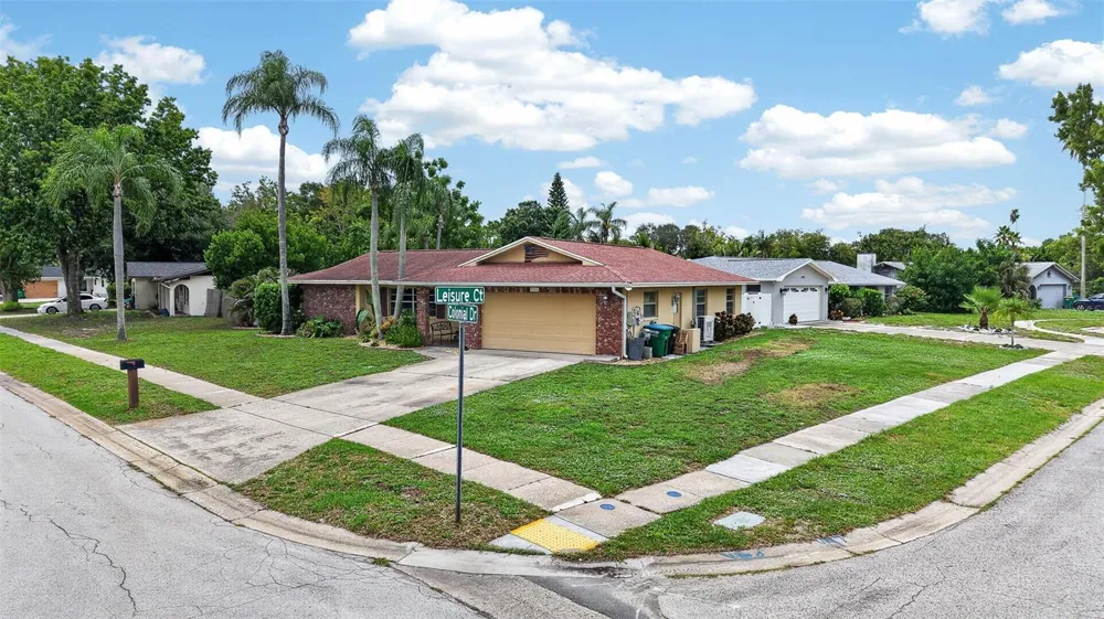 2221 COLONIAL DRIVE Dunedin, FL 34698