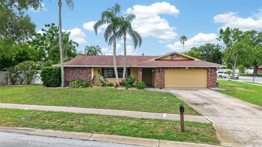 2221 COLONIAL DRIVE Dunedin, FL 34698