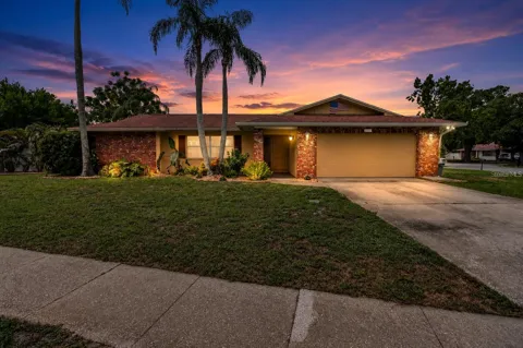 2221 COLONIAL DRIVE