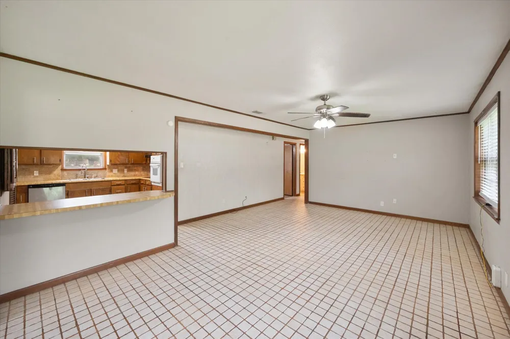 701 Kelly Street Fairfield, TX 75840