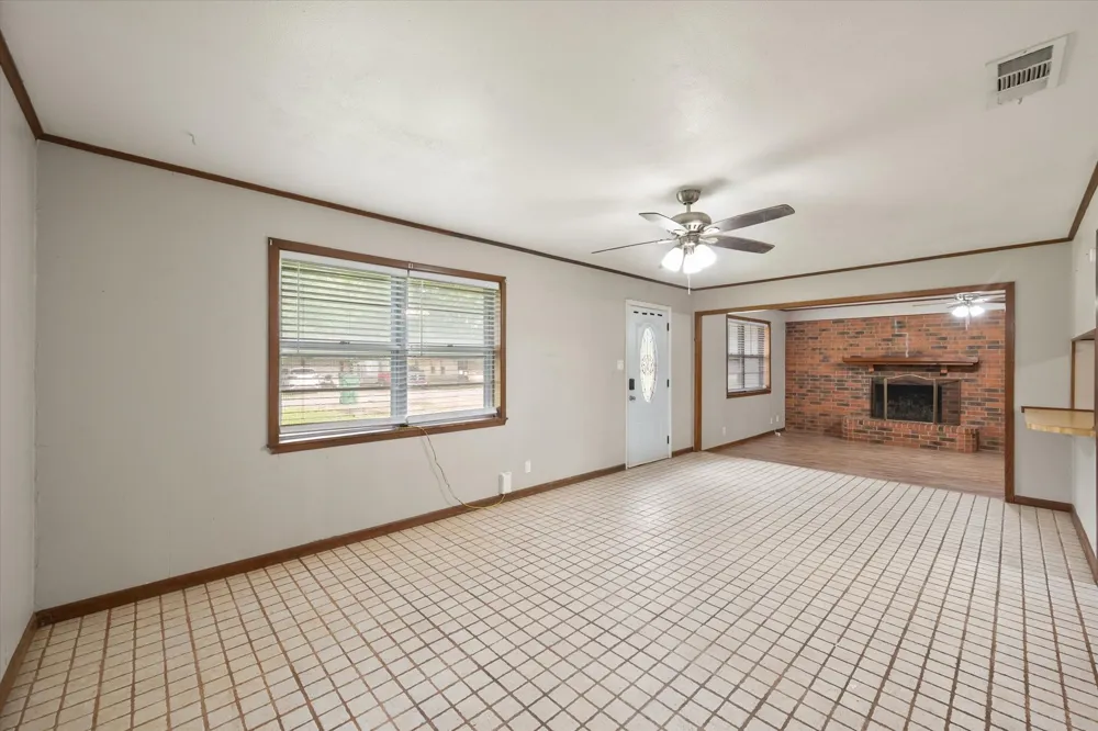 701 Kelly Street Fairfield, TX 75840