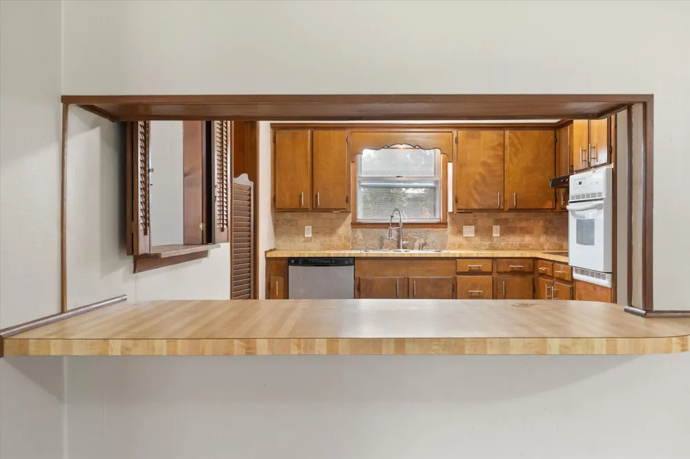 701 Kelly Street Fairfield, TX 75840