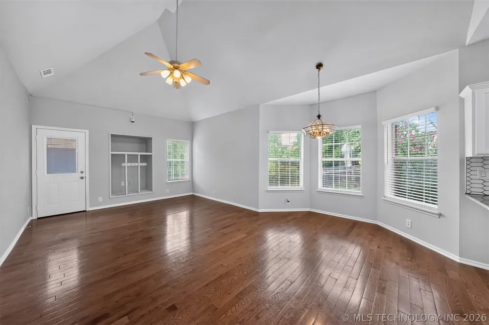 9624 S 67th East Avenue Tulsa, OK 74133