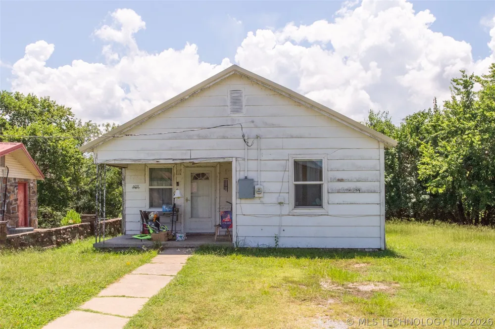 609 7th Crowder, OK 74430