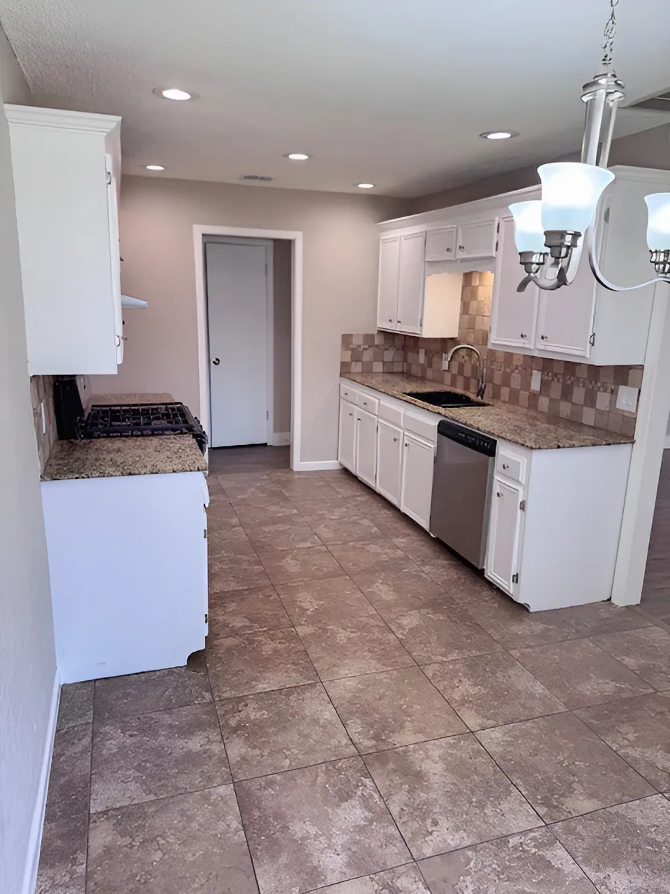 10117 E 34th Street Tulsa, OK 74146