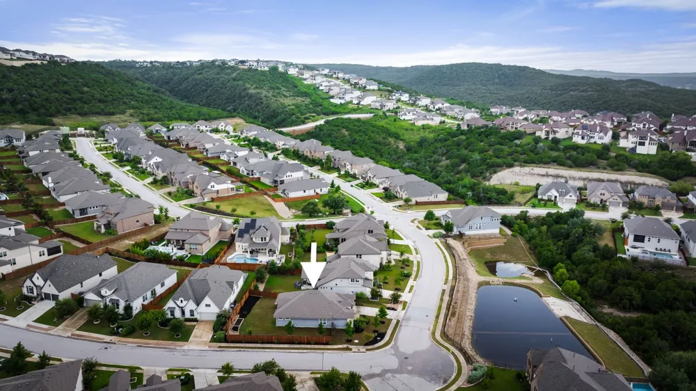 17801 Dufour Drive Austin, TX 78738