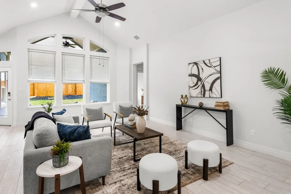 17801 Dufour Drive Austin, TX 78738
