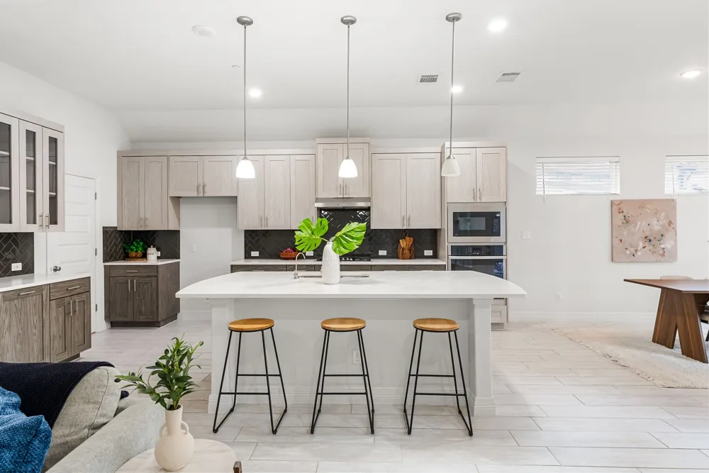 17801 Dufour Drive Austin, TX 78738