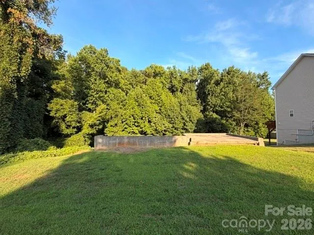 4822 Eagle Creek Drive Charlotte, NC 28269