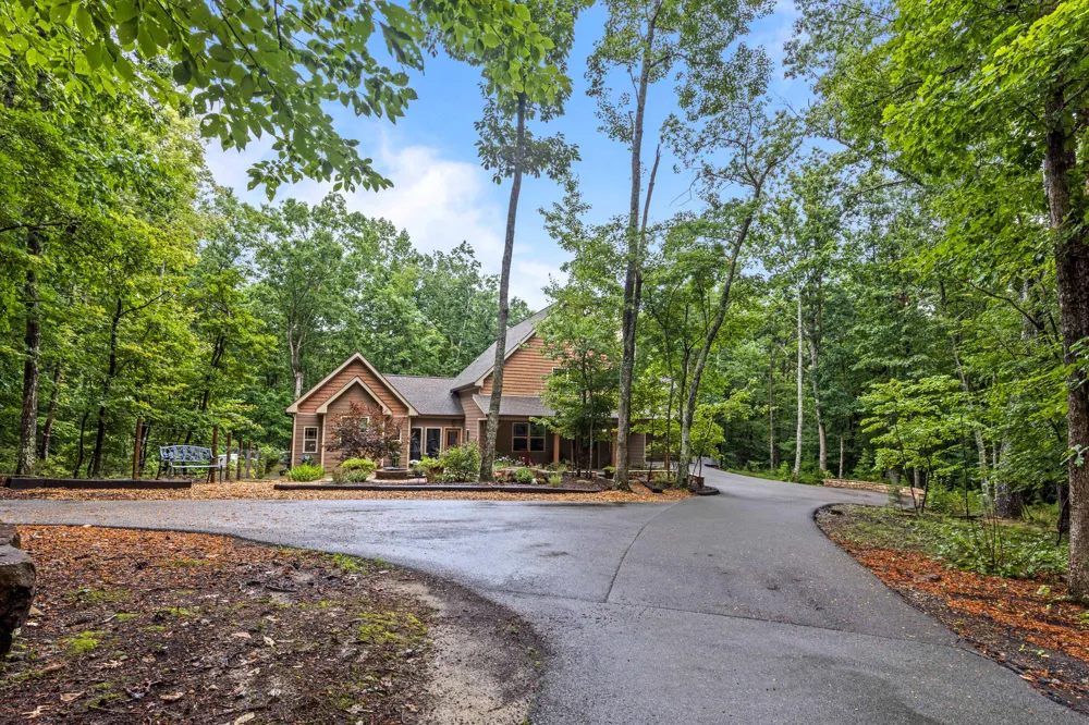 65 Eagle Bluff Road Menlo, GA 30731