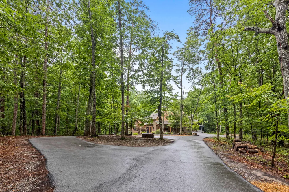 65 Eagle Bluff Road Menlo, GA 30731