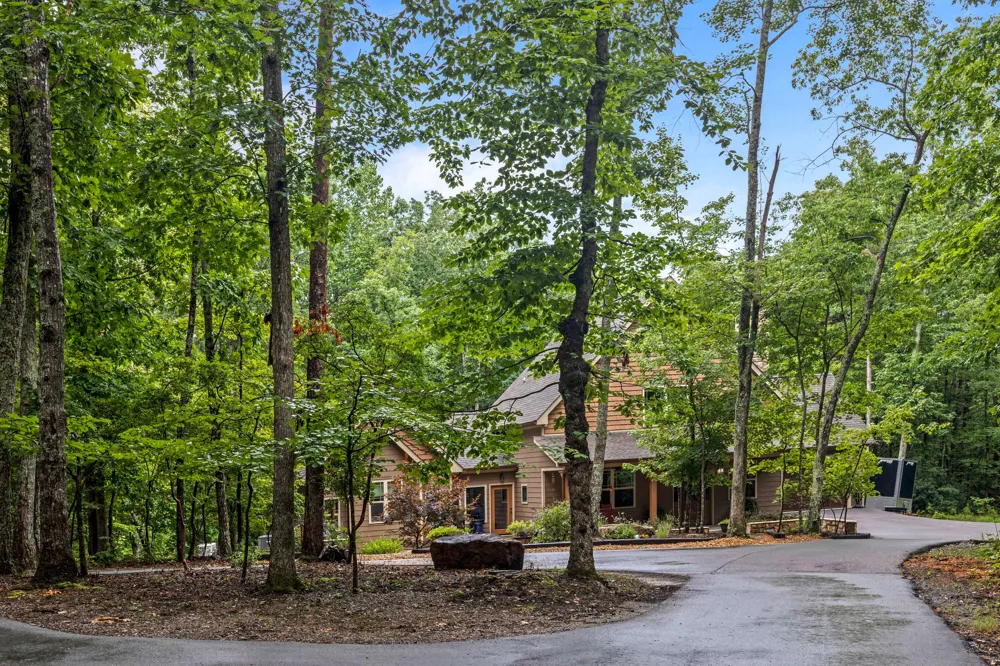 65 Eagle Bluff Road Menlo, GA 30731