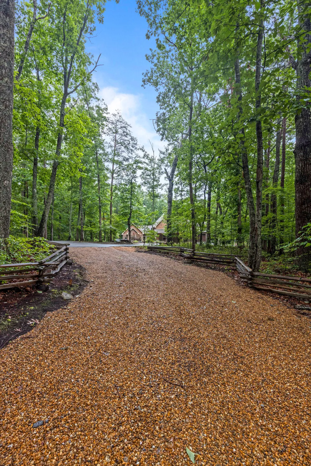 65 Eagle Bluff Road Menlo, GA 30731