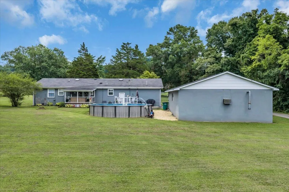 593 Dover Road Jasper, TN 37347