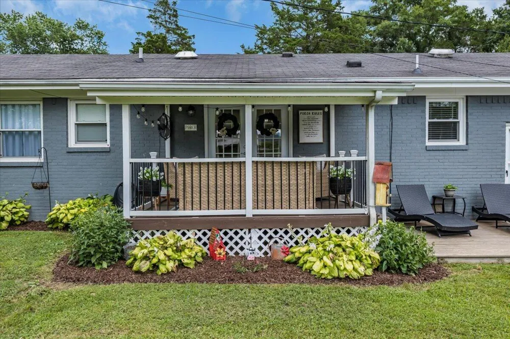 593 Dover Road Jasper, TN 37347
