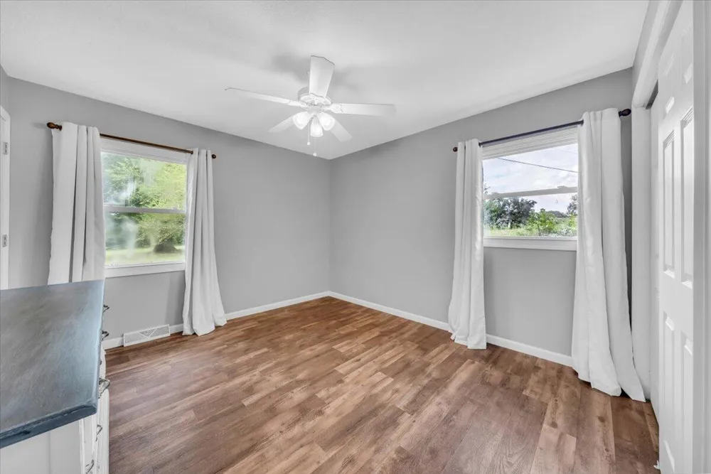 593 Dover Road Jasper, TN 37347