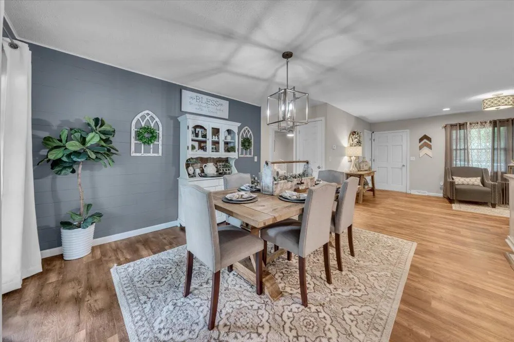 593 Dover Road Jasper, TN 37347