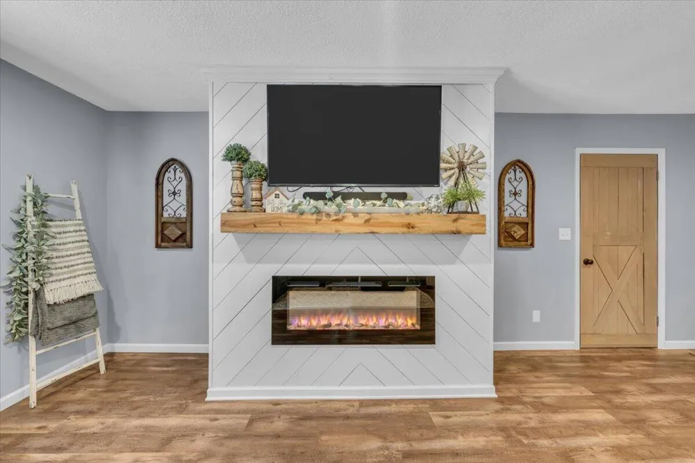 593 Dover Road Jasper, TN 37347