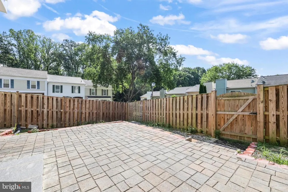 5409 RIVERBOAT WAY Fairfax, VA 22032