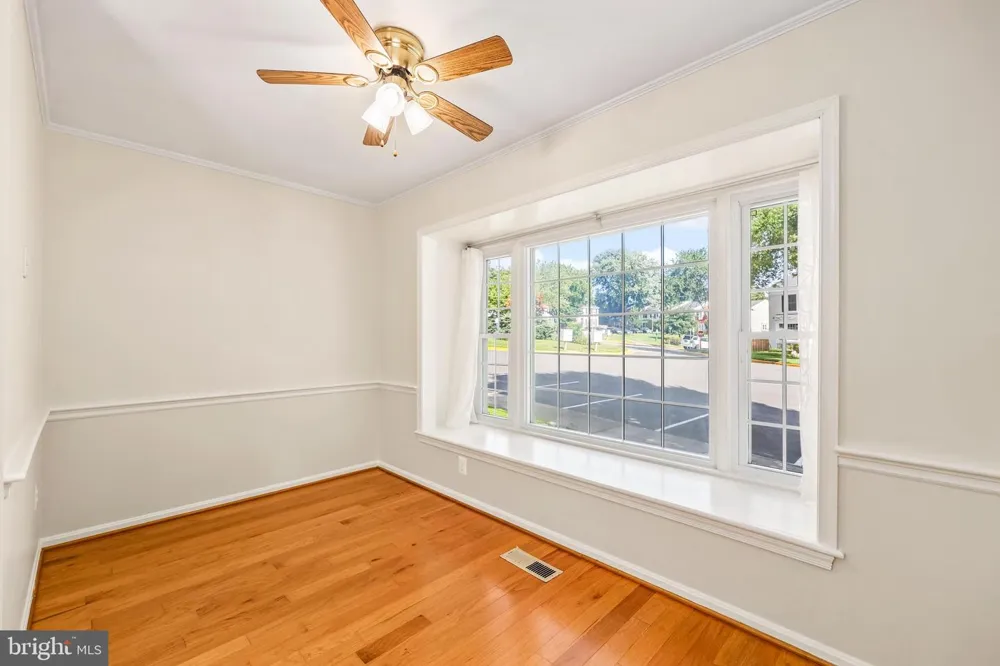 5409 RIVERBOAT WAY Fairfax, VA 22032