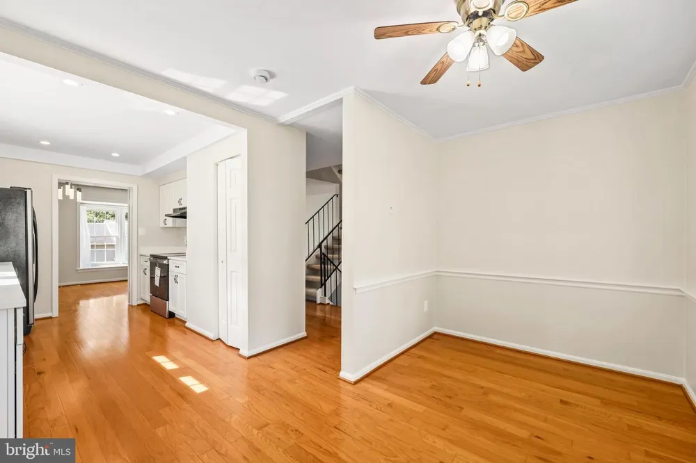 5409 RIVERBOAT WAY Fairfax, VA 22032