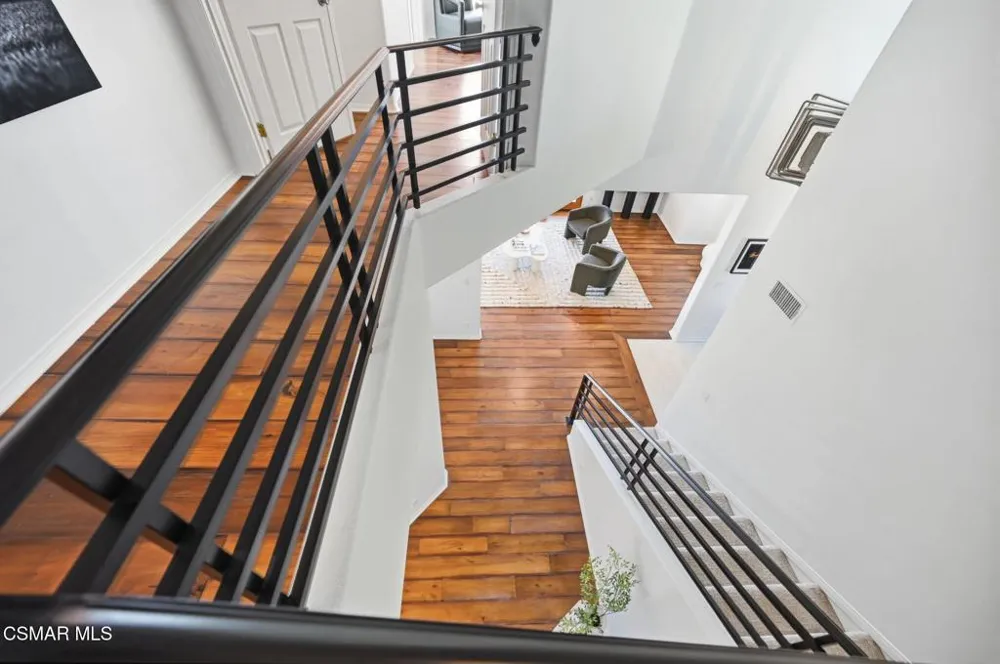 419 Helga Court Newbury Park, CA 91320