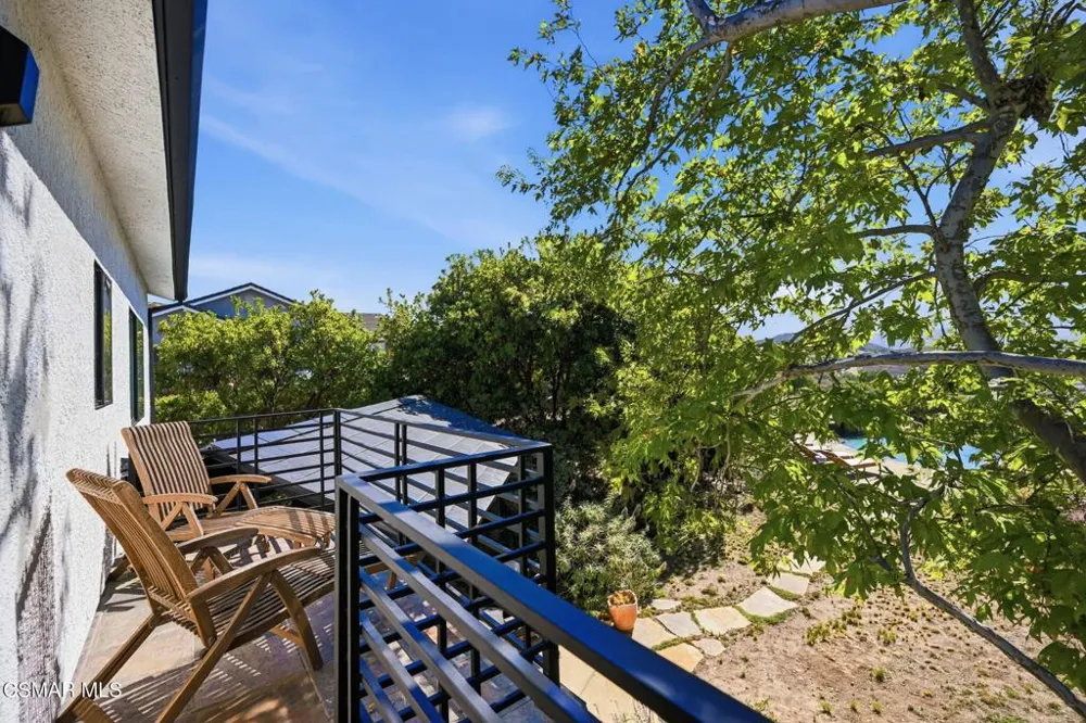 419 Helga Court Newbury Park, CA 91320