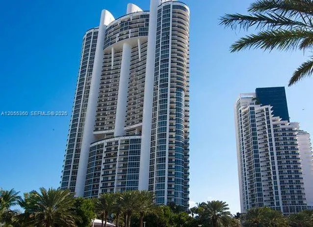 18101 Collins Ave #1605 Sunny Isles Beach, FL 33160