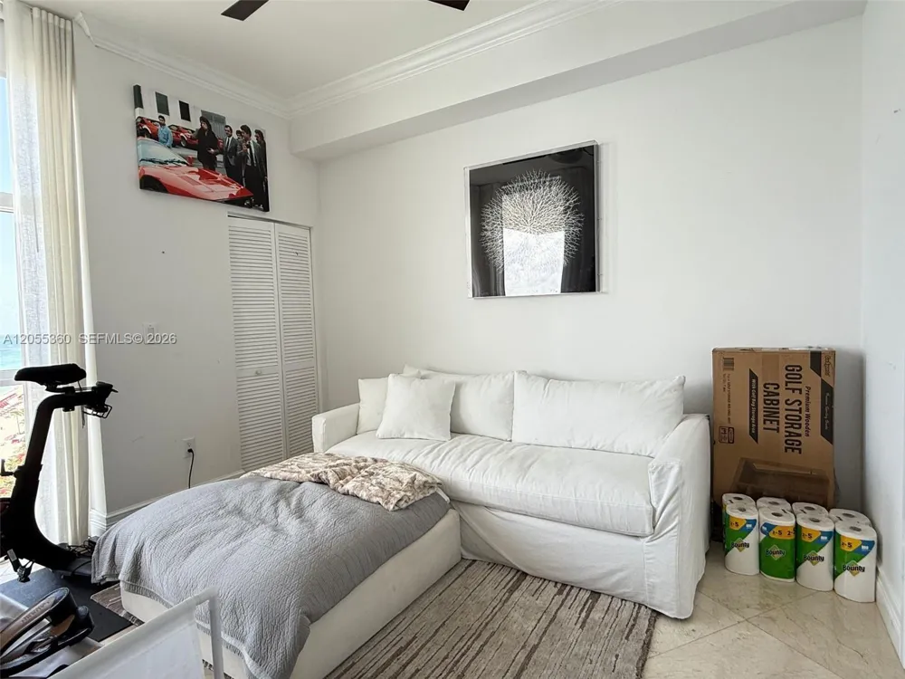 18101 Collins Ave #1605 Sunny Isles Beach, FL 33160