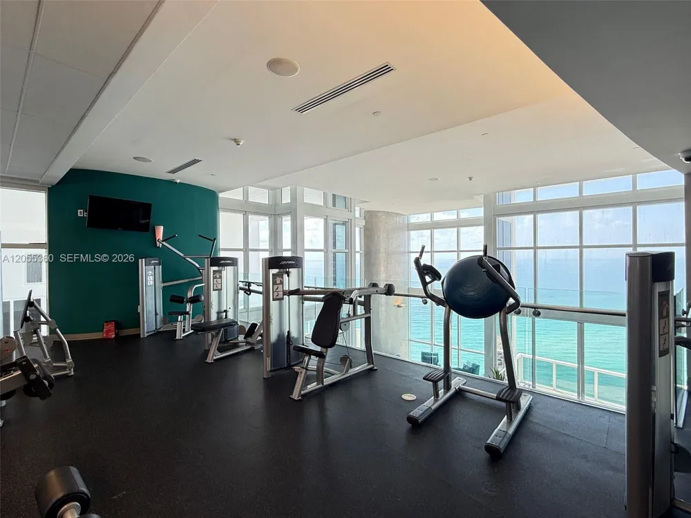 18101 Collins Ave #1605 Sunny Isles Beach, FL 33160