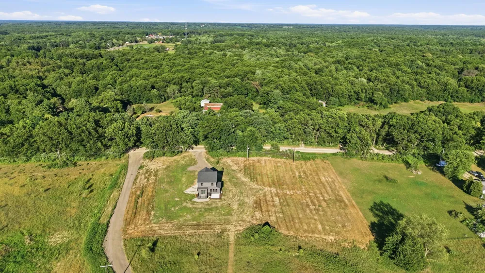 11427 Heintzelman Road NE Rockford, MI 49341